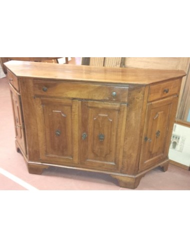 Credenza piemontese in noce smussata lateralmente ,con tre quattro ante e tre cassetti, fine '700 d'epoca.