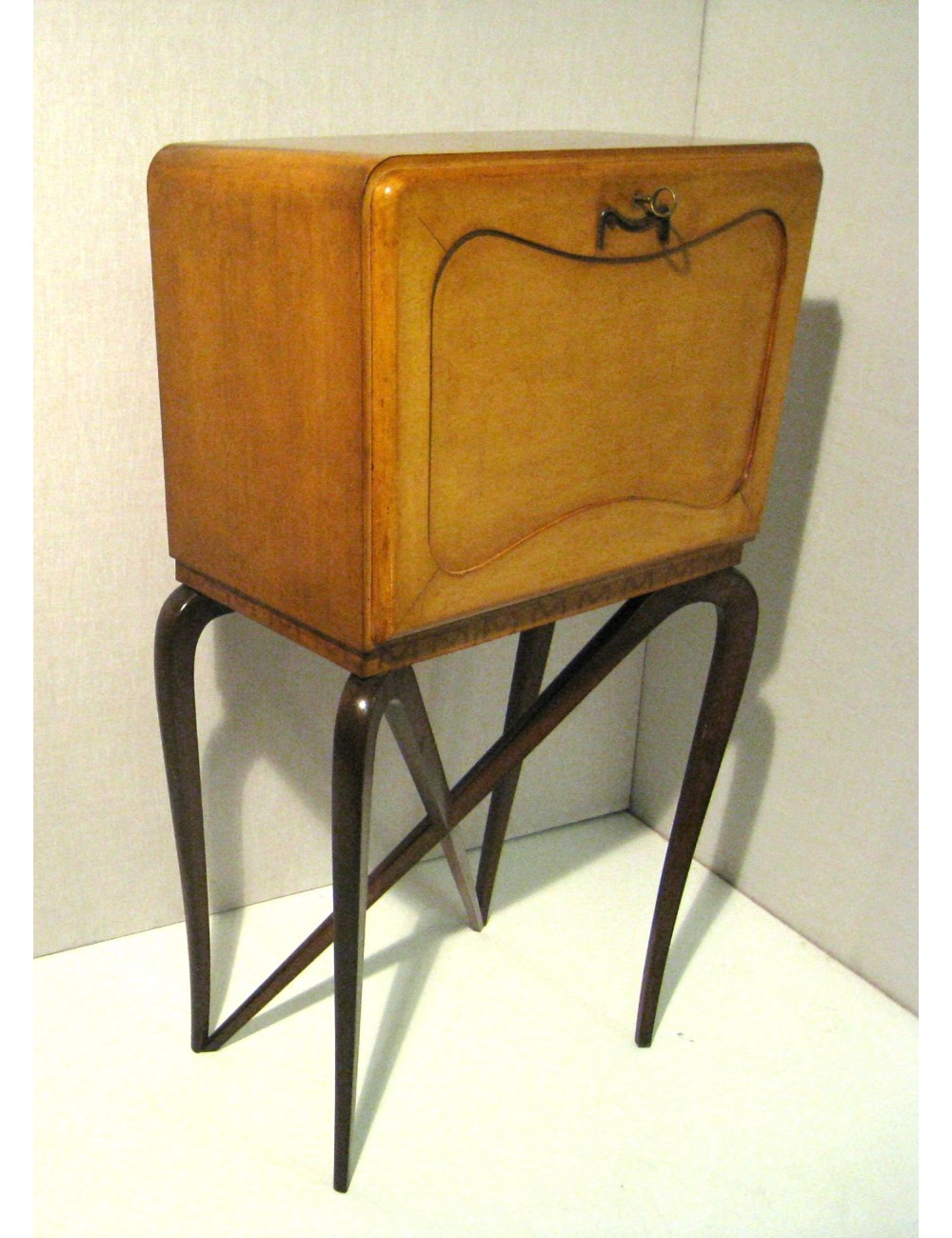 Sideboard/mobile bar Sideboard/mobile bar