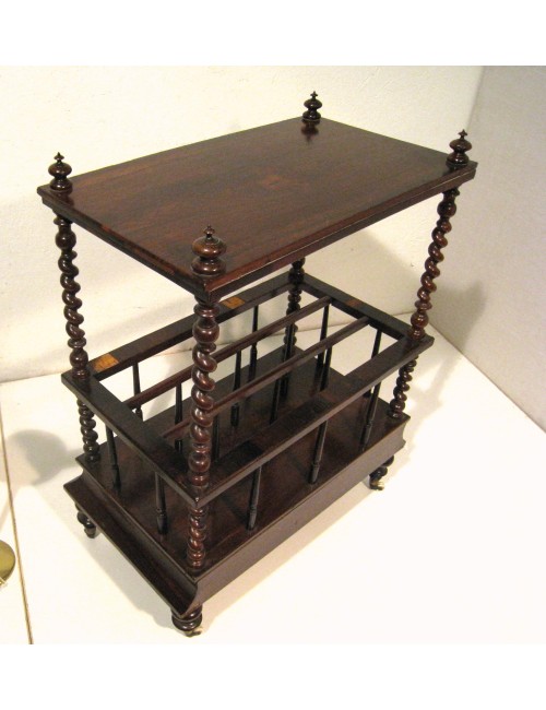 Etagere