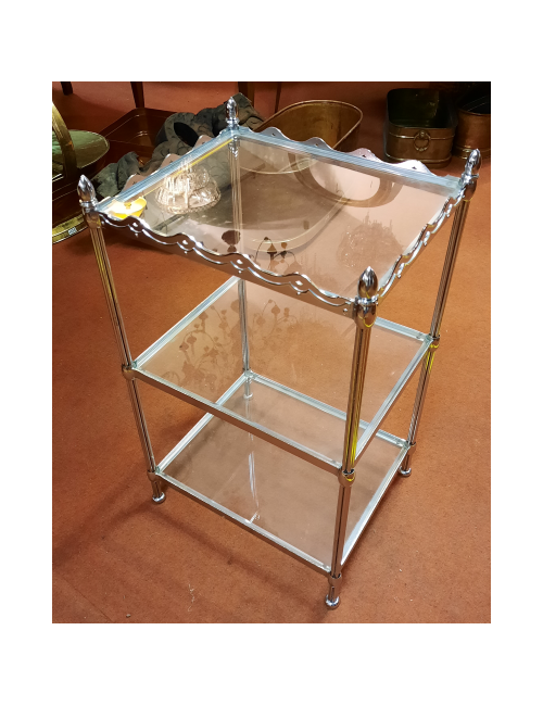 Etagere