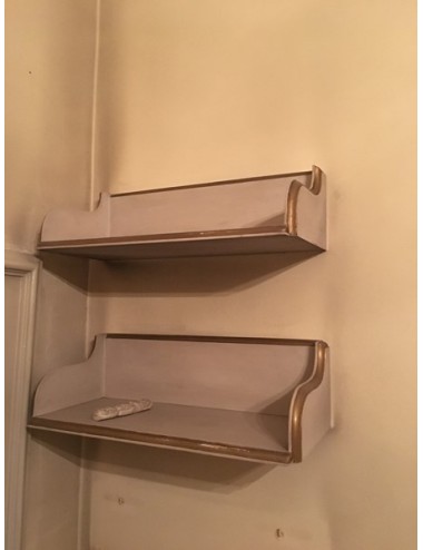 Mensola moderna disegno classico in legno laccato