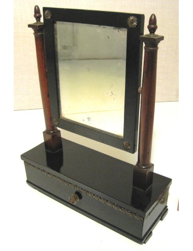 Table mirror