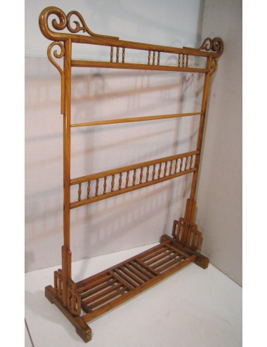 Elm coat rack