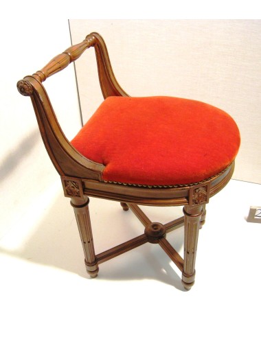 Sgabello moderno con sedile imbottito