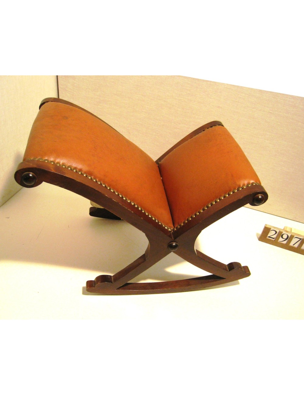 2 modern L27 footstools 2 modern L27 footstools