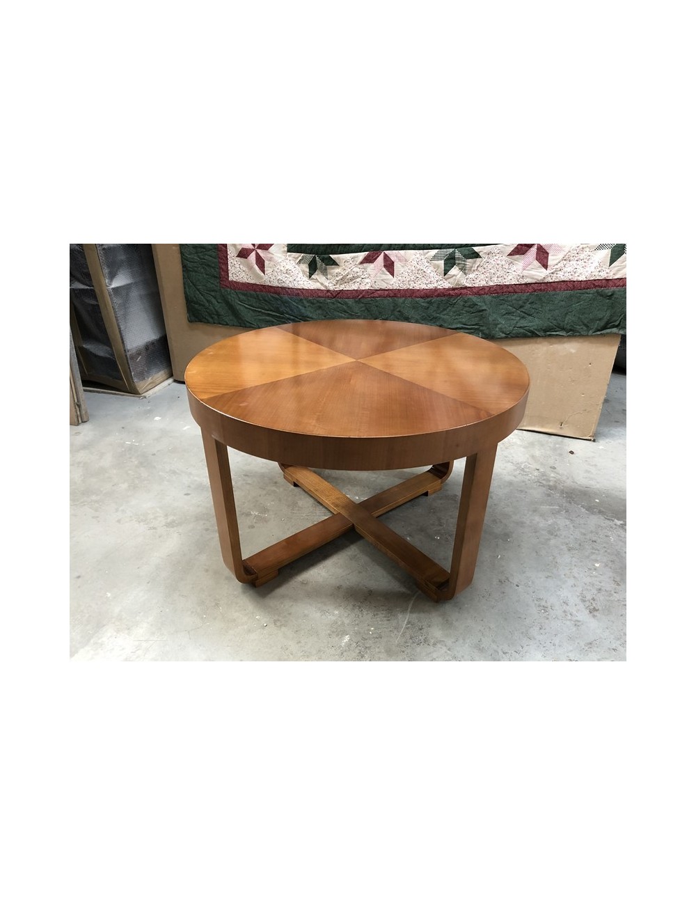Coffee table Coffee table