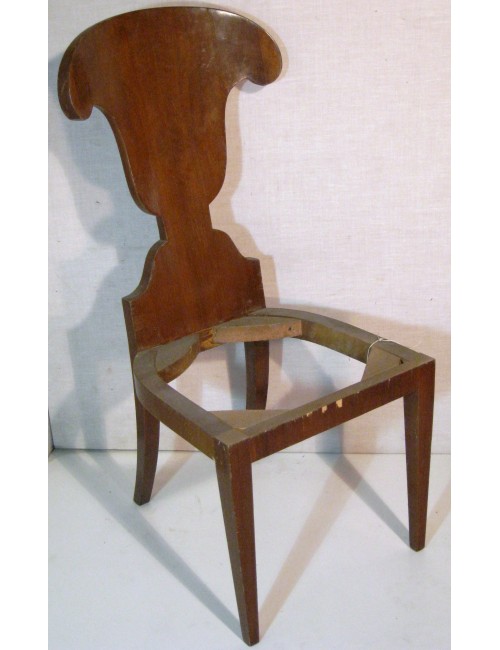 Fusto per sedia in legno con schienale lavorato