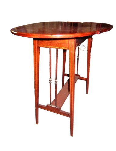 Threaded mahogany coffee table with flaps - open English Victorian