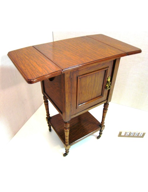 Mobiletto/Servant con un ripiano, un'antina e piano apribile con alette