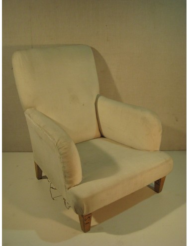 L 115 - modern armchair
