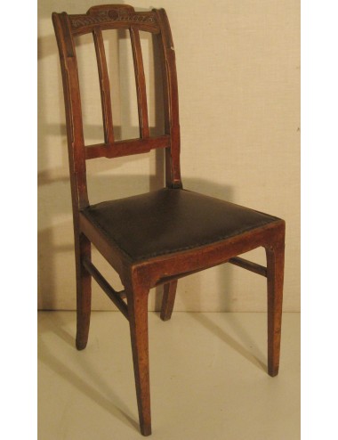 2 chairs leather seat