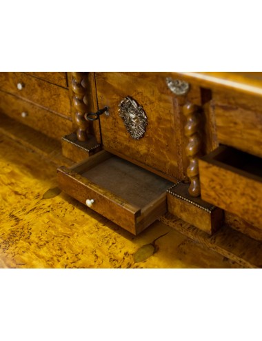 Mobile Biedermeier impiallacciato radica di betulla inizi '800
