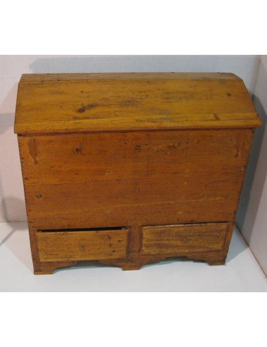Light-coloured sideboard with 2 drawers