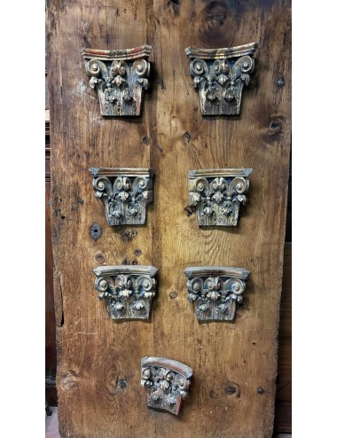 Capital for Corinthian pilasters, gilded carvings