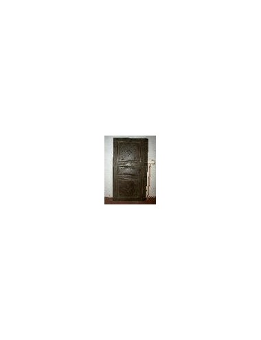 Carved door to be restored