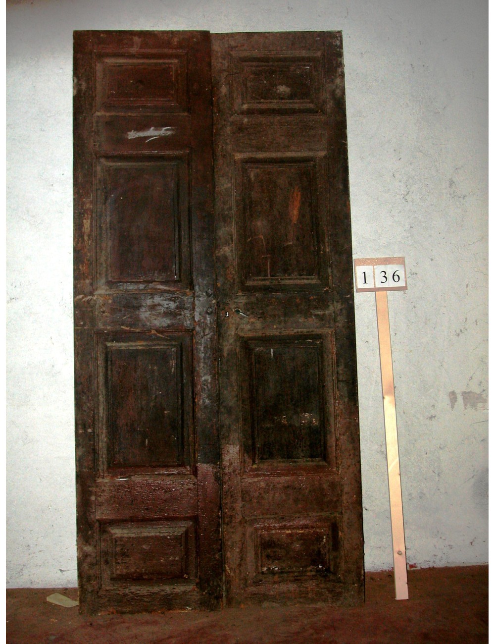 Portoncino ingresso in noce a due battenti epoca fine '700 Portoncino ingresso in noce a due battenti epoca fine '700