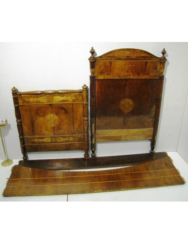 Letto singolo in noce intarsiato acero, stile Carlo X