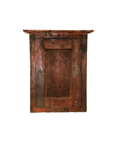 Walnut one-door façade to be restored