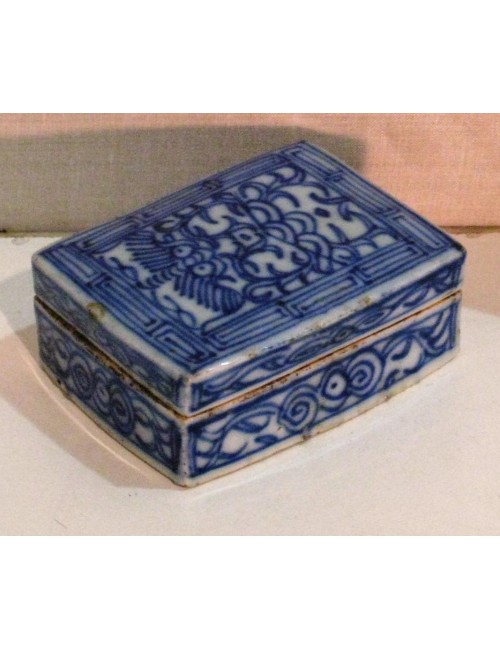 Scatola laccata bianco e blu in ceramica