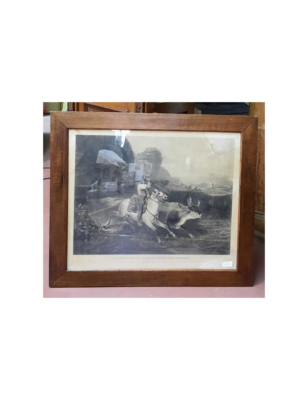 Black/white print walnut frame