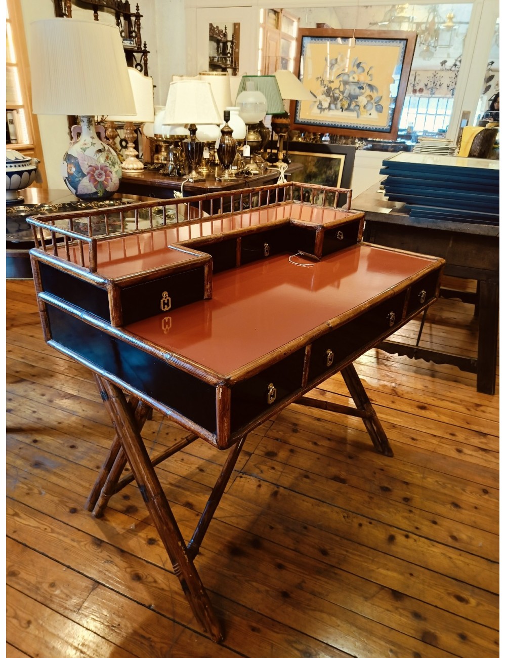 Writing desk Writing desk