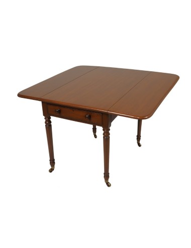 Table with flaps