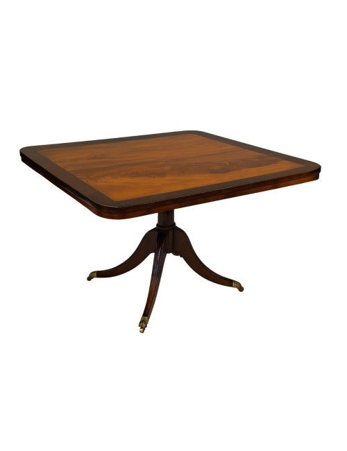 Sheratonn-style rectangular mahogany foam table