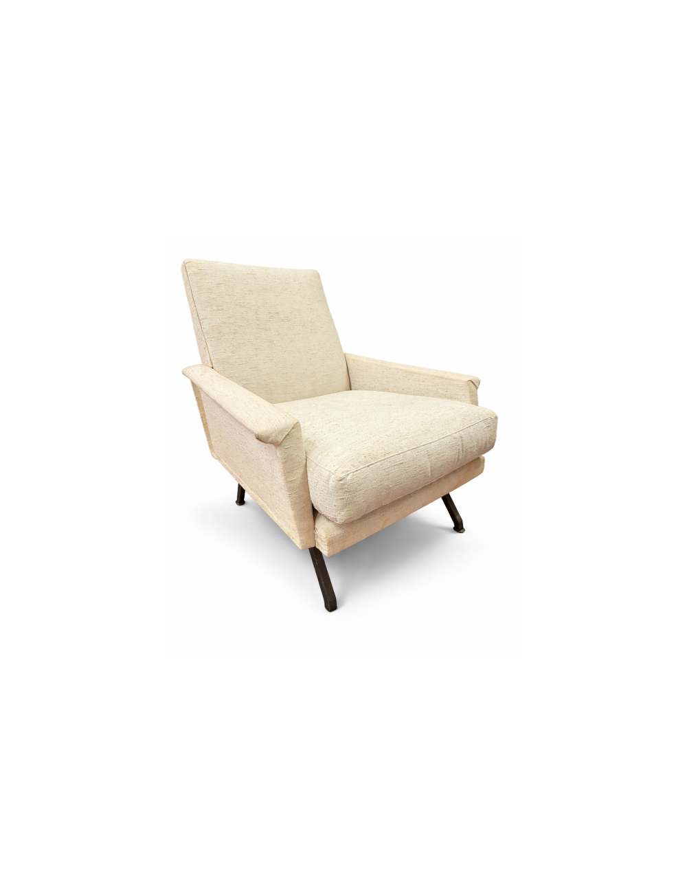 Poltrone in stile anni '50 rivestite con tessuto chiaro