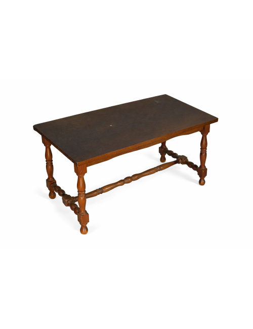 Tavolino moderno rettangolare in legno tinto noce