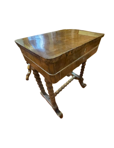 Moulded mahogany coffee table