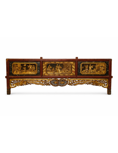 Carved wooden panel - Bedhead / original 18th century China / gold leaf/