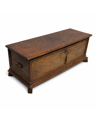 17th century style walnut chest, complete with key lock and handles