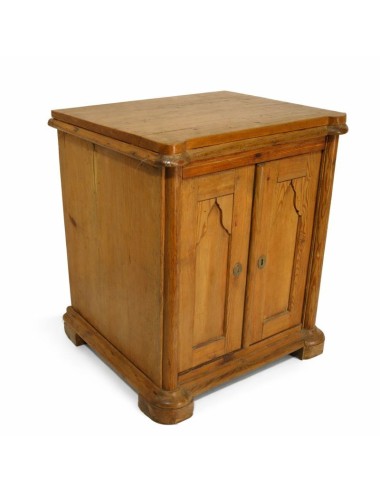 Credenza in larice stile inglese