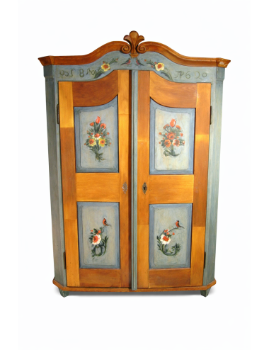 Armadio datato 1862 Alto Adige con decorato con disegni floreali